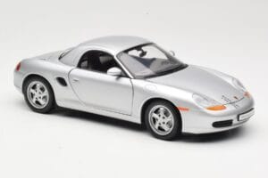 Porsche Boxster 986 Hard Top Argent UT Models 1:18 27854 Métal — image 6 sur 8