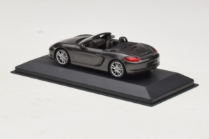 Porsche Boxster 981 S Grey Metallic Minichamps 1:43 PORSCHE005 Métal — image 3 sur 4