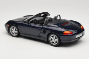 Porsche Boxster S 986 Night Blue UT Models 1:18 WAP021006 Métal — image 6 sur 7