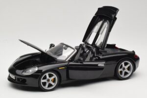 Porsche Carrera GT 980 Noir Maisto 1:18 36622 Métal — image 2 sur 8