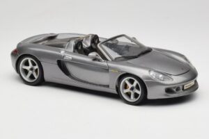 Porsche Carrera GT Gris Métallisé Maisto 1:18 36622-R1 Métal — image 6 sur 8