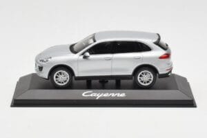 Porsche Cayenne 958 Argent Minichamps 1:43 WAP0200020E Métal