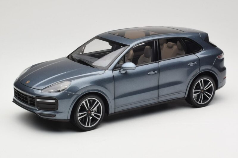 Porsche Cayenne 958 Turbo S Blue Metallic Minichamps 1:18 110066070 Métal