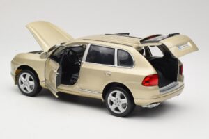 Porsche Cayenne S 955 Beige Maisto 1:18 WAPC2100213 Métal — image 5 sur 8