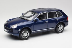 Porsche Cayenne S 9PA Dark Sea Bleu Métallisé Maisto 1:18 31635 Métal