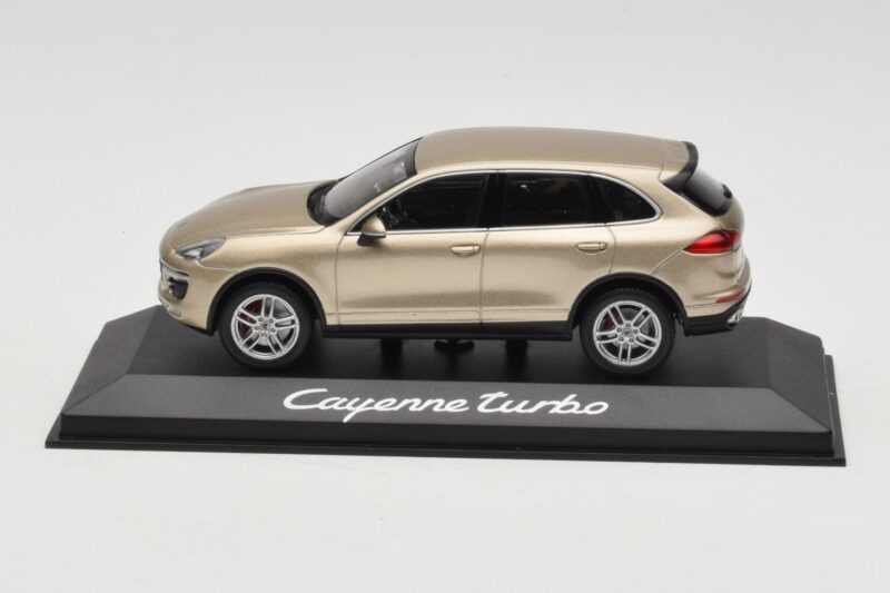 Porsche Cayenne 958 Turbo Or Minichamps 1:43 WAP0200050E Métal
