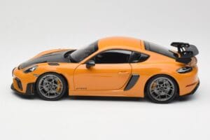 Porsche Cayman GT4 RS 982 Weissach Package Bahama Yellow Norev 1:18 187252 Métal — image 4 sur 8