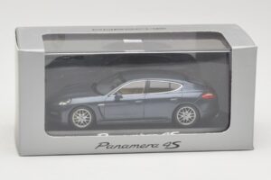 Porsche Panamera 970 4 Bleu Métallique Minichamps 1:43 400068220 Métal — image 4 sur 4