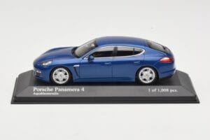Porsche Panamera 970 4S Blue Metallic Minichamps 1:43 WAP0200419 Métal