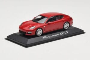 Porsche Panamera 970 GTS Rouge Minichamps 1:43 WAP0200230C Métal — image 2 sur 4