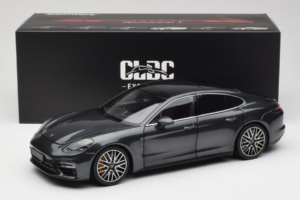 Porsche Panamera 971 Turbo S Grey Metallic Minichamps 1:18 113061073 Métal — image 8 sur 8