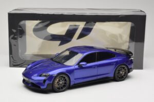 Porsche Taycan J1 Turbo GT Purple Sky Metallic GT Spirit 1:18 GT520 Résine — image 6 sur 6
