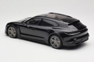 Porsche Taycan J1 Turbo S Cross Turismo Noir Minichamps 1:18 155069300 Métal — image 5 sur 6