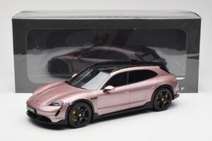 Porsche Taycan Turbo S Cross Turismo Rose Métallique GT Spirit 1:18 GT440 Résine — image 6 sur 6