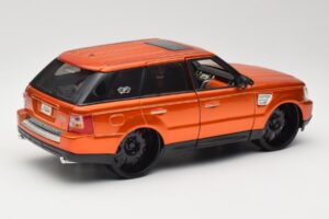 Range Rover Sport L320 Orange Maisto 1:18 31081 Métal — image 3 sur 8