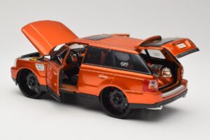 Range Rover Sport L320 Orange Maisto 1:18 31081 Métal — image 5 sur 8