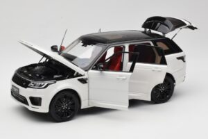 Range Rover Sport L494 Blanc Wheelart 1:18 WA180302 Métal — image 2 sur 8