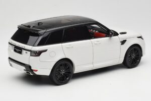 Range Rover Sport L494 Blanc Wheelart 1:18 WA180302 Métal — image 3 sur 8
