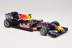 Red Bull RB6 Renault #5 S. Vettel Red Bull Racing Brazilian Grand Prix Winner 2010 Minichamps 1:18 110100205 Métal — image 4 sur 7