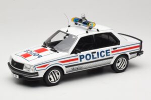 Renault 18 Turbo Police Nationale Blanc Otto 1:18 OT1156 Résine
