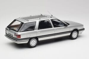 Renault 21 Nevada Argent Métallique Otto 1:18 OT479 Résine — image 2 sur 6