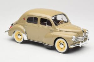 Renault 4CV Berline Gris Ardoise Solido 1:18 8059 Métal — image 6 sur 8