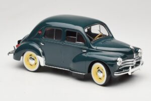Renault 4CV Vert Solido 1:18 8047 Métal — image 4 sur 6