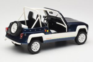Renault 4L JP4 Bleu Otto 1:18 OT212 Résine — image 2 sur 6
