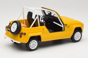 Renault 4L JP4 Jaune Tournesol Otto 1:18 OT1079 Résine — image 2 sur 6
