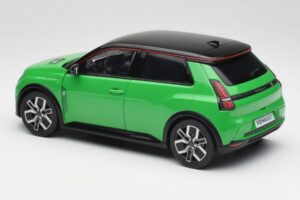 Renault 5 E-Tech Electric Pop Vert & Noir Norev 1:18 185502 Métal — image 7 sur 8