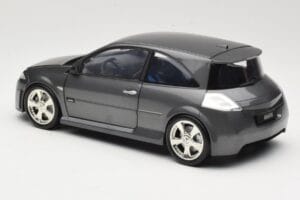 Renault Megane Mk2 RS Vampire Grey Norev 1:18 185101 Métal — image 7 sur 8