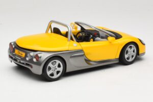 Renault Sport Spider Jaune Anson 1:18 30350-R1 Métal — image 3 sur 8
