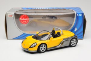Renault Sport Spider Jaune Anson 1:18 30350-R1 Métal — image 8 sur 8