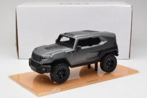 Rezvani Tank Matte Gris DNA 1:18 DNA000009 Métal — image 6 sur 6