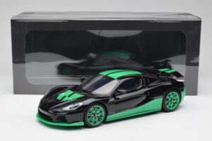 Rimac Nevera Record Monochrome Noir GT Spirit 1:18 GT916 Résine — image 6 sur 6