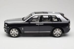 Rolls-Royce Cullinan Noir & Argent OEM 1:18 ROLLS001 Métal — image 4 sur 8