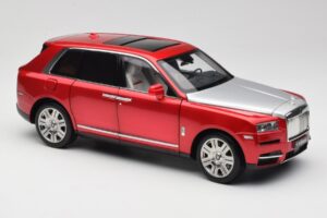 Rolls-Royce Cullinan Rouge Avec Shadow Wheels OEM 1:18 028-18A Métal — image 6 sur 8