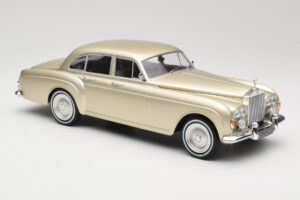 Rolls-Royce Silver Cloud III Flying Spur H.J. Mulliner Or MCG 1:18 MCG18058 Métal — image 4 sur 6