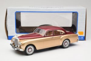 Rolls-Royce Silver Cloud III Flying Spur H.J. Mulliner Rouge & Or MCG 1:18 MCG18132 Métal — image 6 sur 6