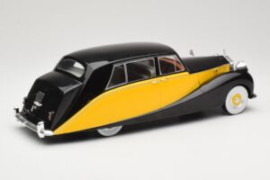 Rolls-Royce Silver Wraith Empress by Hooper Noir & Jaune MCG 1:18 MCG18066 Métal — image 2 sur 6