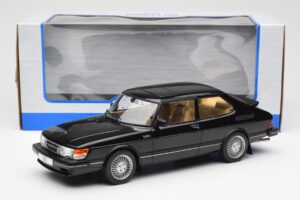 Saab 900 Turbo Noir MCG 1:18 MCG18338 Métal — image 6 sur 6
