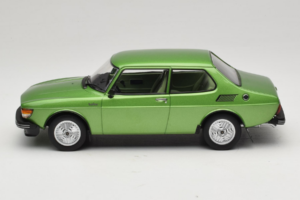 Saab 99 Metallic Vert MCG 1:18 MCG18440 Métal — image 3 sur 6