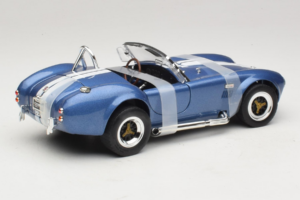 Shelby Cobra 427 S/C Bleu Bande Blanche Road Signature 1:18 92058-P2 Métal — image 2 sur 6