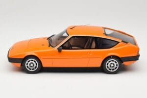 Matra Bagheera S Orange Otto 1:18 OT589 Résine — image 3 sur 6