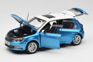 Skoda Fabia Mk3 Bleu OEM 1:18 ZSF000004BLA Métal — image 2 sur 8