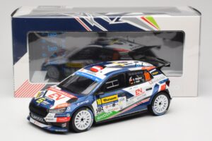 Skoda Fabia Rally2 #10 S. Wagner / G. Winter Barum Czech Rally Zlín 2024 IXO 1:18 18RMC221 Métal — image 6 sur 6