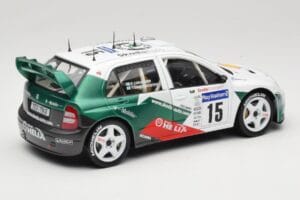 Skoda Fabia WRC #15 T. Gardemeister / P. Lukander WRC 1999 Solido 1:18 90457 Métal — image 3 sur 8