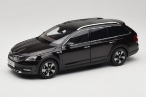 Skoda Octavia Mk4 Combi Marron Paudi Model 1:18 ZMR000005BRA Métal