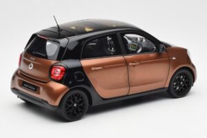 Smart Forfour W453 Noir Hazel Marron Norev 1:18 B66960299 Métal — image 3 sur 8