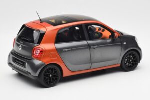 Smart Forfour W453 Lava Orange Graphite Gris Norev 1:18 B66960298 Métal — image 3 sur 8